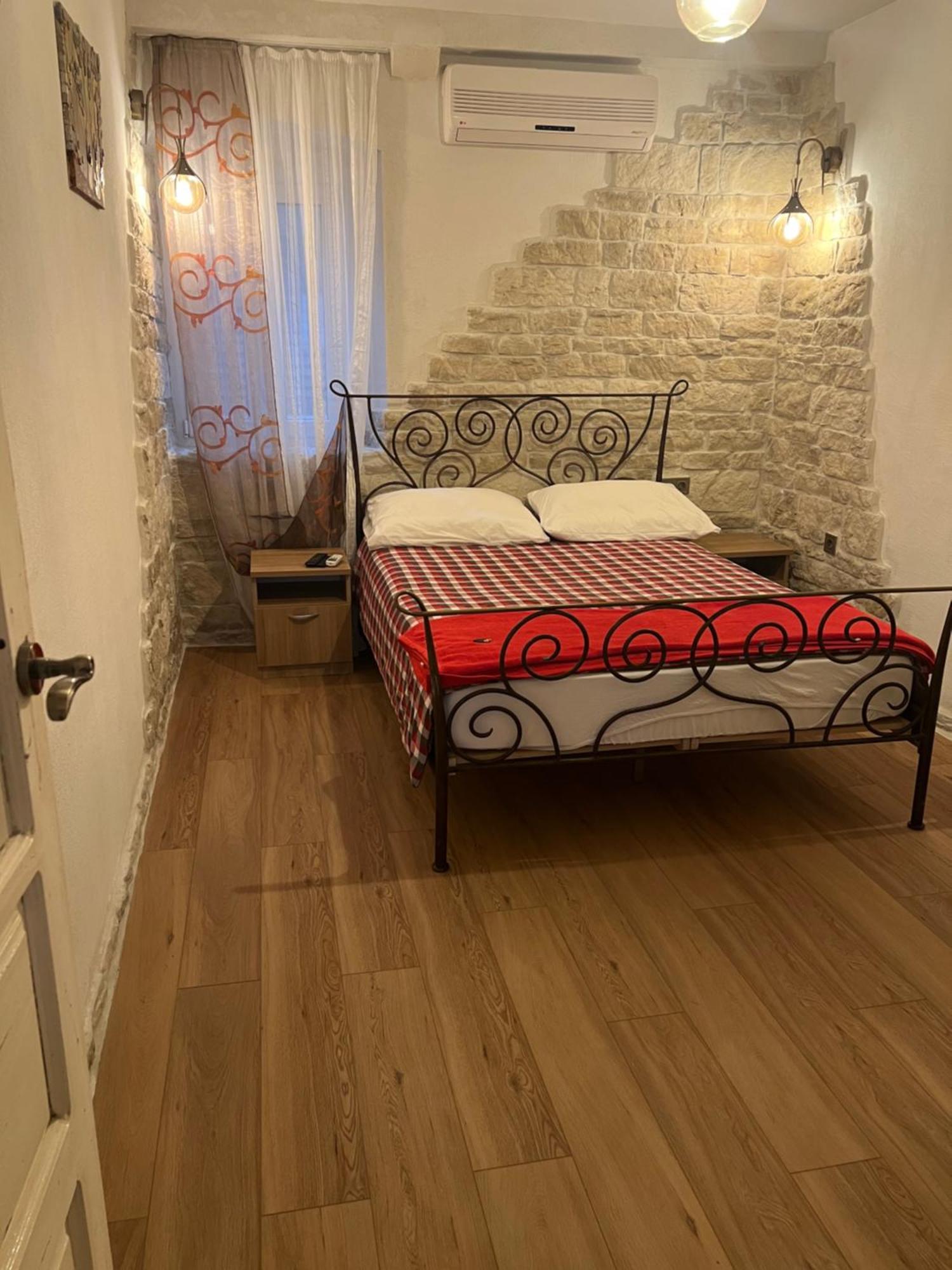Apartment Nikolina Trogir Exteriör bild