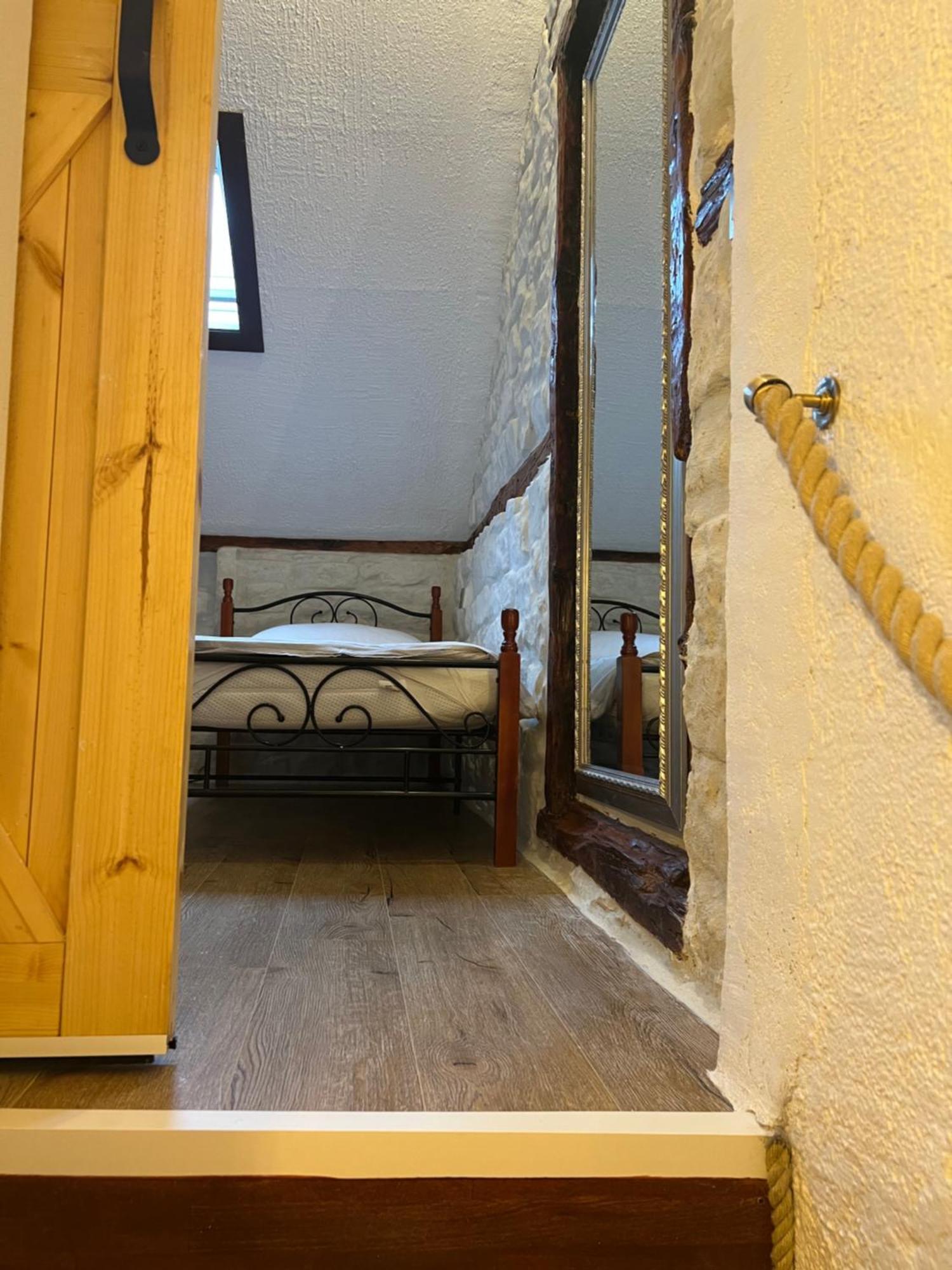 Apartment Nikolina Trogir Exteriör bild