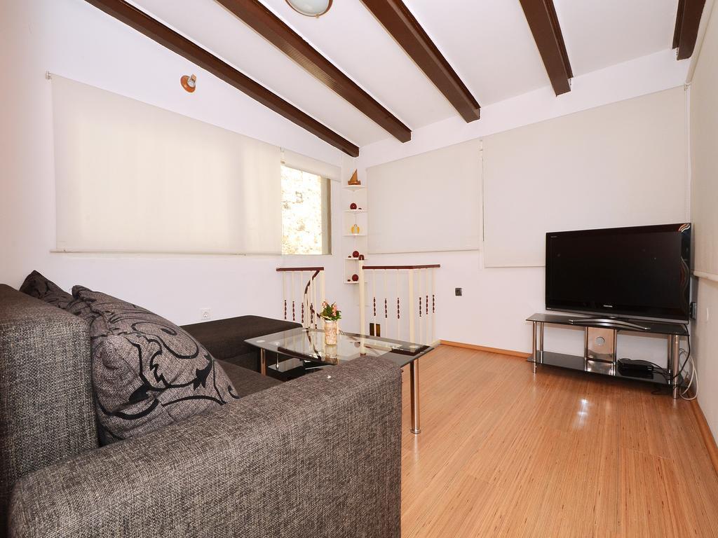 Apartment Nikolina Trogir Exteriör bild