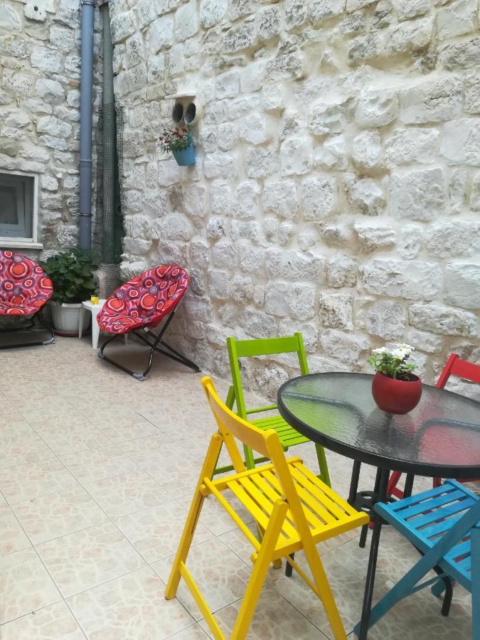 Apartment Nikolina Trogir Exteriör bild